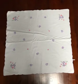 Vintage  Embroidered Table Cloth  #TB12  FREE AUS POSTAGE